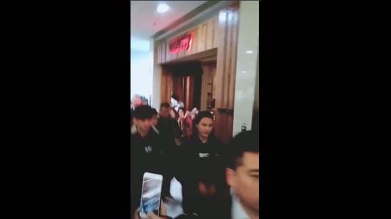 Chen Kun was called by the passer-by Yang Kun, suddenly turned back to correct, super funny!