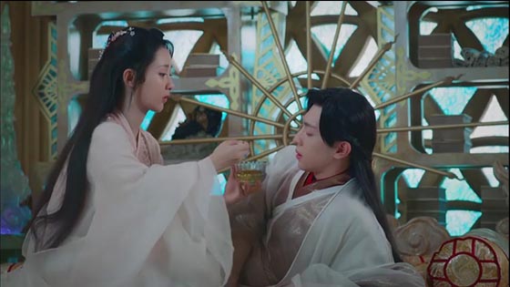 Spiritual Couple: Yang Zi and Deng Lun. Sweet and Sweet All Sugar. The honey sank like frost.