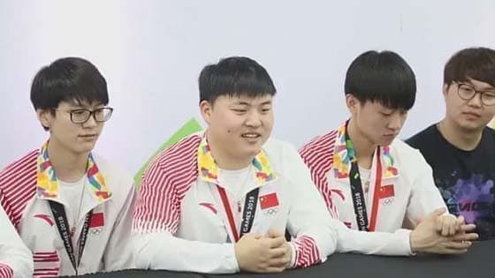 Chinese team interviews after winning the league of legends exhibition game at the 2018 Asian games