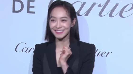 Song Qian was upset by rumors of Yang Yang Qiaoxin's love affair. She was suspected of writing in response to the controversy.