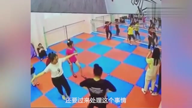 A 19-year-old female dance teacher asked for leave of absence and was scolded by a male headmaster