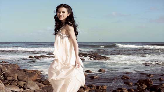 Karen Mok will not hold a large concert, wearing a sequined skirt like 48, a pair of long legs to win