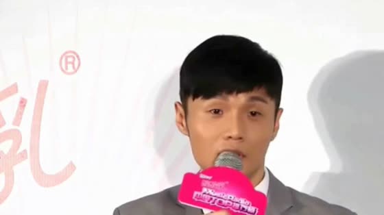 Li Ronghao helped Zhang Yixing to publicize the new song and was judged to be a bad singer.