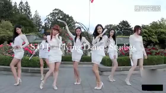 Seven combinations of Korean women's group are comparable, and Chinese style dance Yongchun is beautiful.