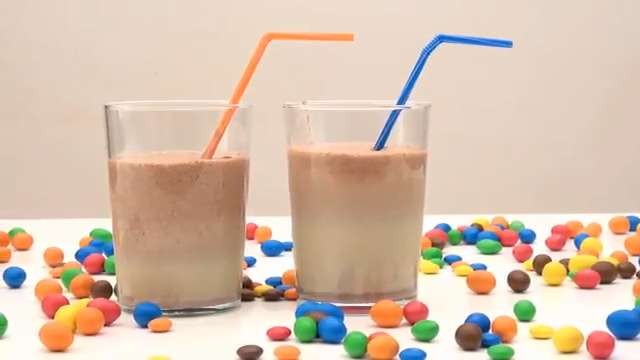 Make your own video tutorial on iced milkshakes. Cool down one cup is enough.