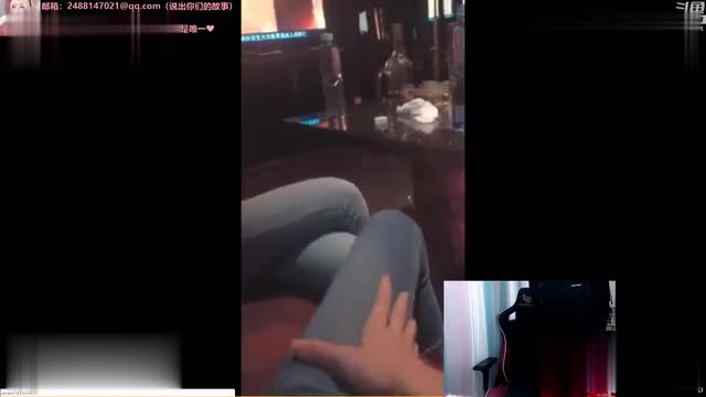 Zhou Shuyi Watches Video of Being Drunk and Coquettish Lively