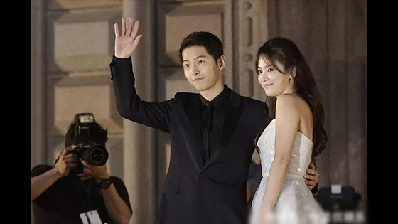 Song Joong Ki was interviewed and strongly denied that Song Hye Kyo was derailed.