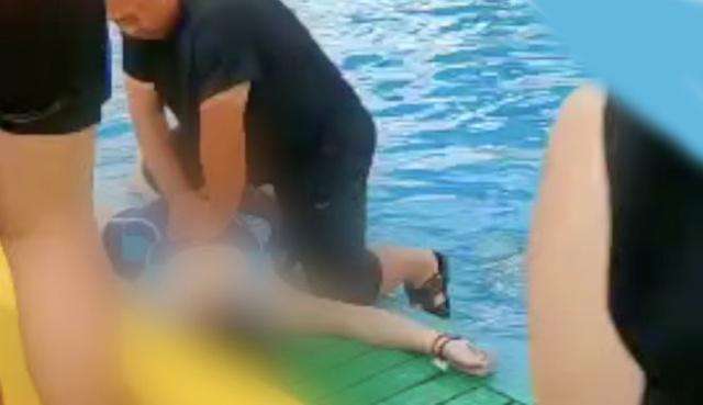 Police will investigate a woman drowning in a swimming pool in Yuzhou Botanical Garden Water Paradise