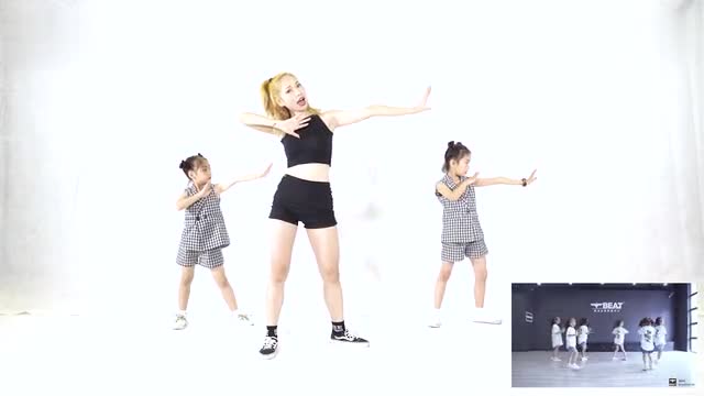 Idol Fuel Dance, Duck-flushing, Jazz Dance "Long Live Idol" Teaching Video Action Breakdown Part 4