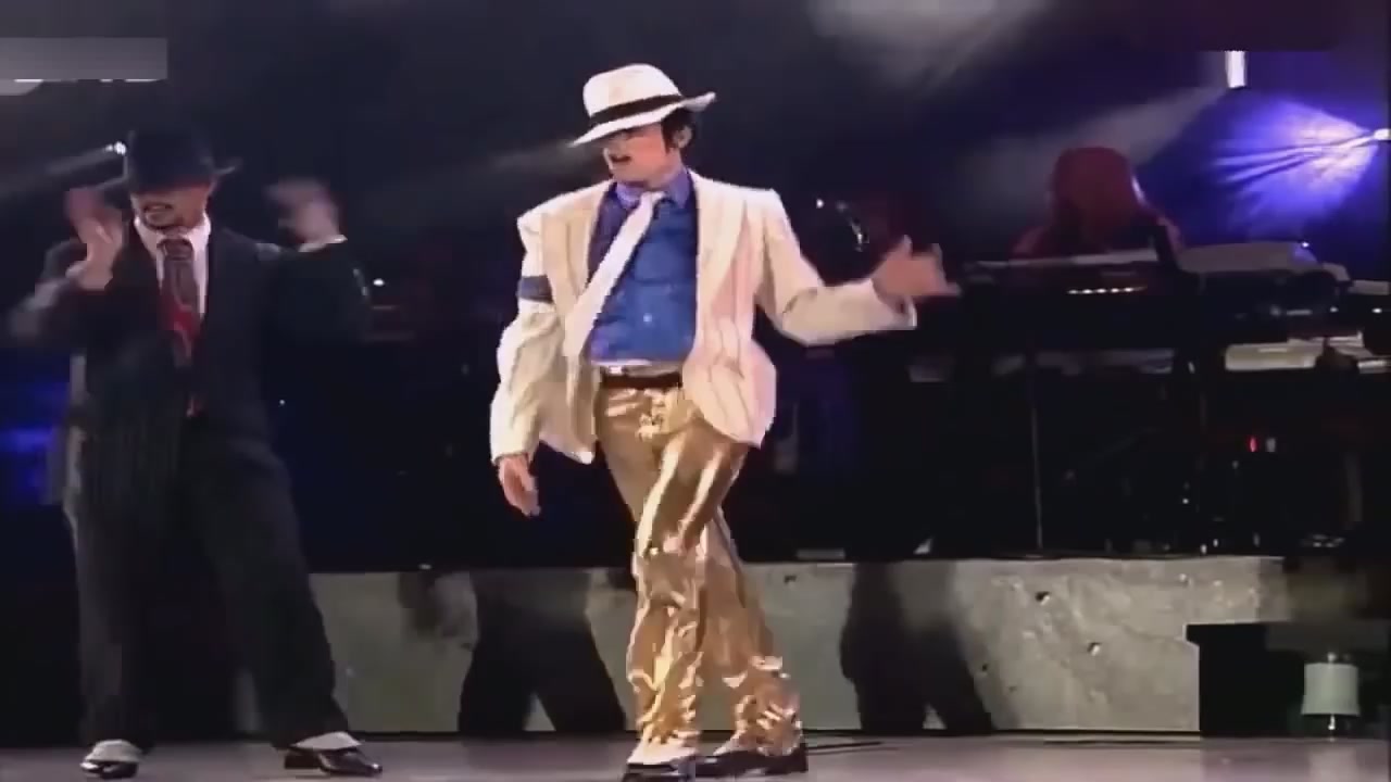 1997 Michael Jackson's World Tour Munich Station Space Walk Dance, too classic