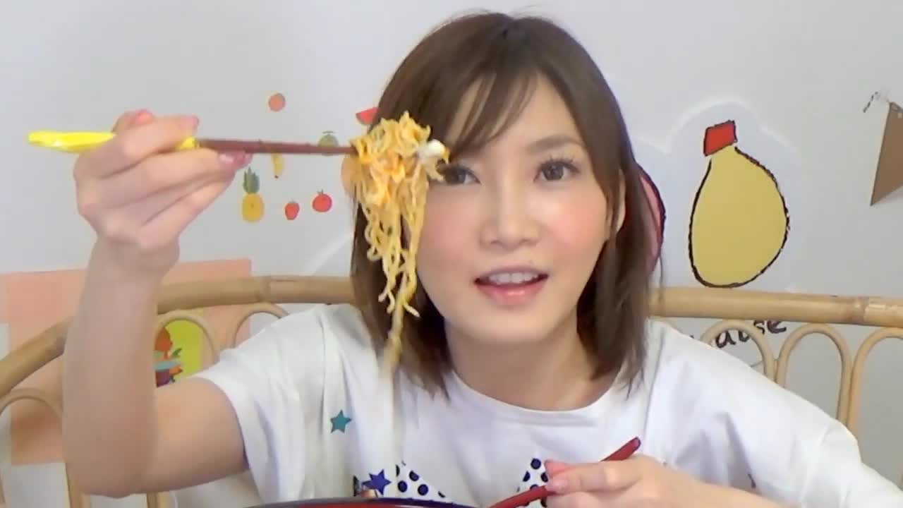 [Miss Japan's Big Stomach King Accelerated Edition] Miss Japan eats a terrible amount of food, a bowl of noodles and rice at the same time, this meal is 4Kg!