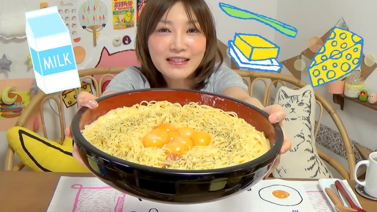 [Miss Big Stomach King Accelerated Edition] Japanese beauty Miss Big Stomach King, a surprising instant intake of cheese pasta!