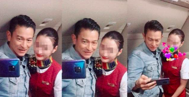 Andy Lau took a photo with the stewardess, who was still a god at the age of 57.
