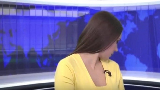 Russian hostess news live broadcast, unexpected, instant surge in ratings!