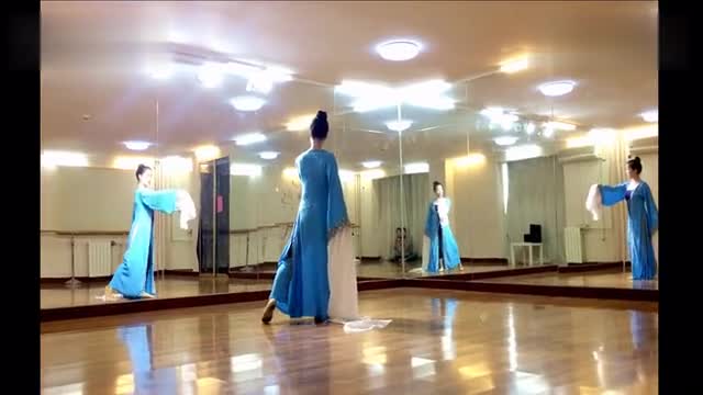 The Fourth Teaching Video Explanation of Classical Dance Sleeve "Beauty Song"