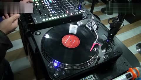 Dj tutorial dish rubbing tutorial black rubber dish DJ live DJ dance video
