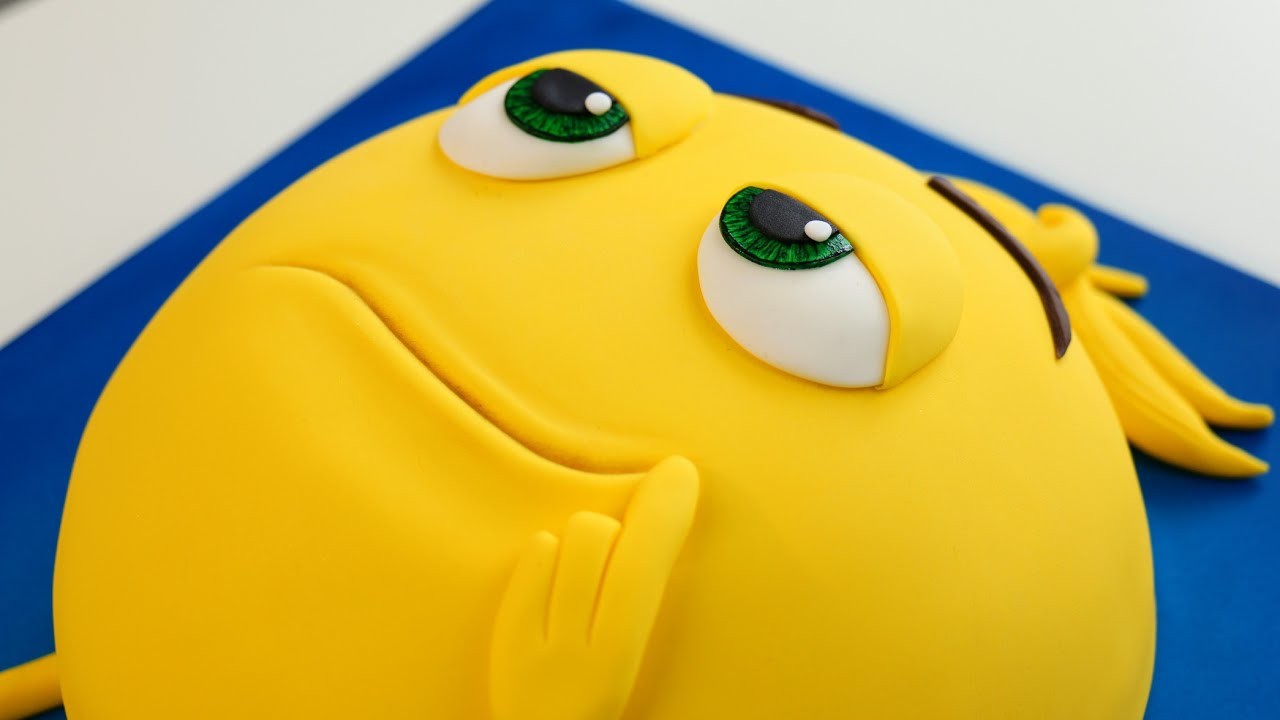 It's an expression movie cake.