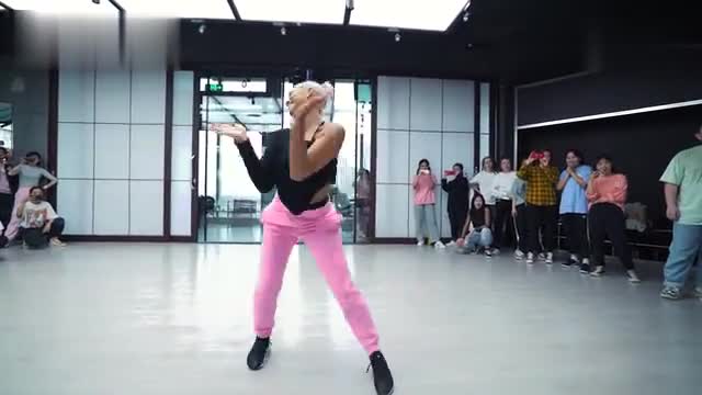 SINOSTAGE Kirsten Dodgen Choreography Classroom Video Wow