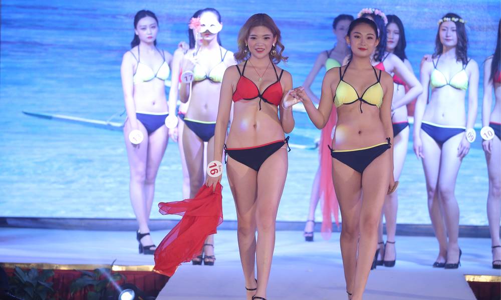 Video of Swimming Wear Link in the 2008 Miss World Capital Competition