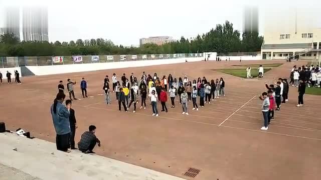 Video of Dance Training for Girls of Square Team in University Games.
