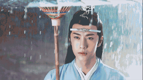 The Untamed: Lan Wangji does not want to fight with Wei Wuxian. Lan Zhan cries in the heavy rain.