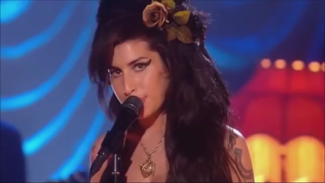 Looking Back to Amy Winehouse's Songs - Back to Black 