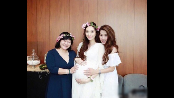 Pace Wu, Wu Peici admits to the first exposure of her fourth daughter, a three-month, five-person warm photo