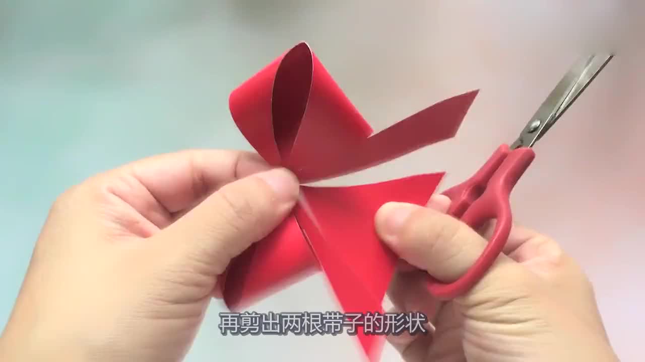 Simple beautiful bow origami, 60 seconds can learn, used to decorate gift boxes Mei Mei Da