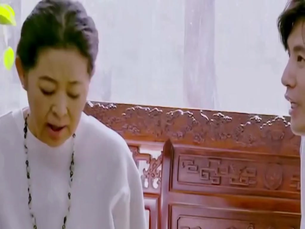 The 60-year-old Ni Ping-lu's Skin Relaxation Show is an excellent live adaptation of the script