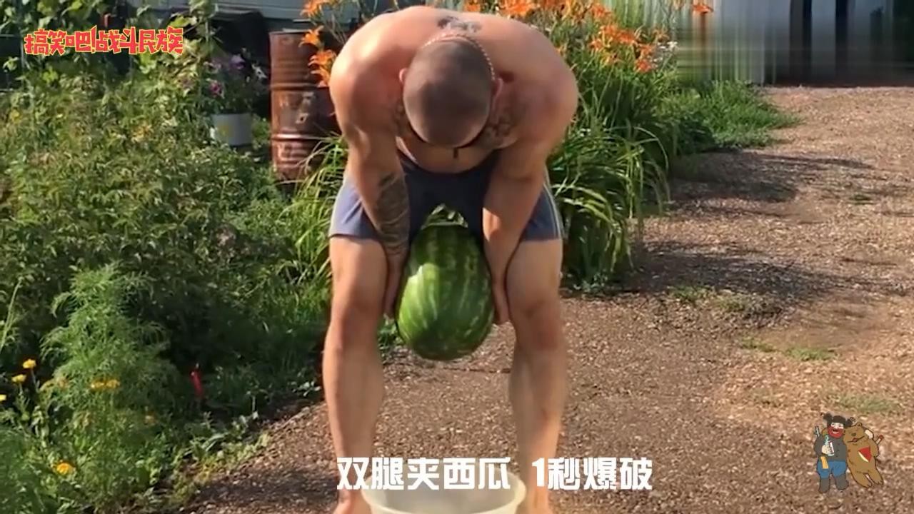 The "Battle Nation" showcase: exploding watermelon in two legs in one second.