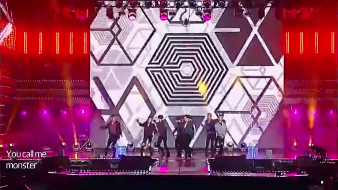 EXO concert stage mice infested, fans screamed repeatedly for idol comfort