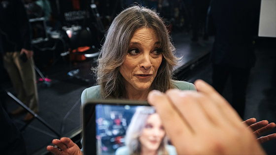 Who is Marianne Williamson? Could She Be America's First Single President?