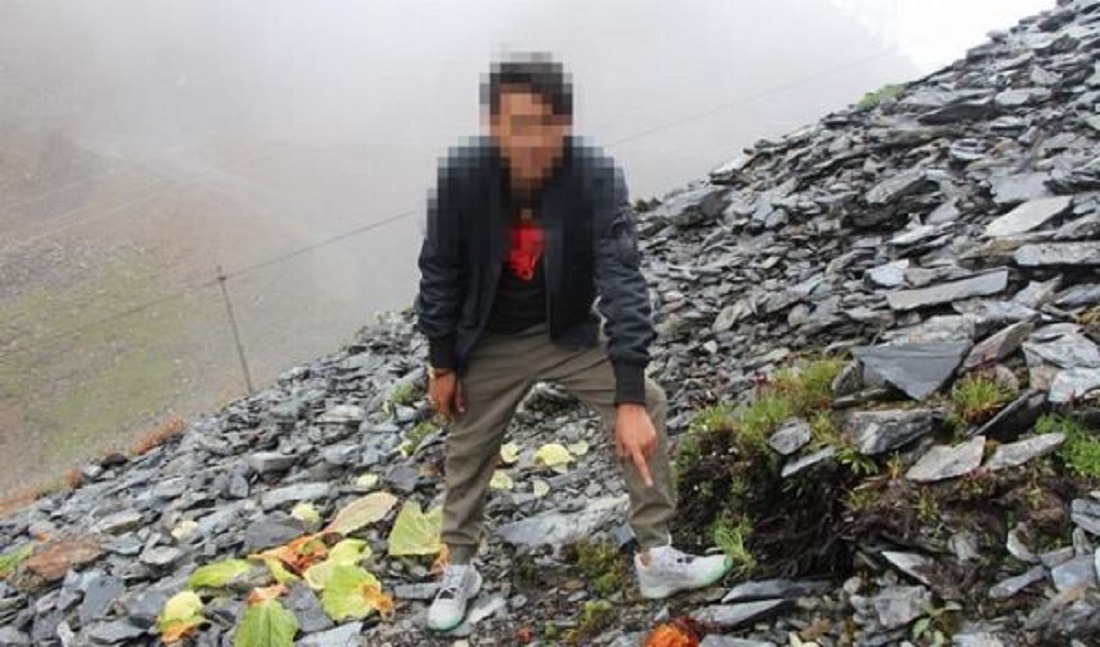 Yunnan man picks rare plants and trembles only once in his life!