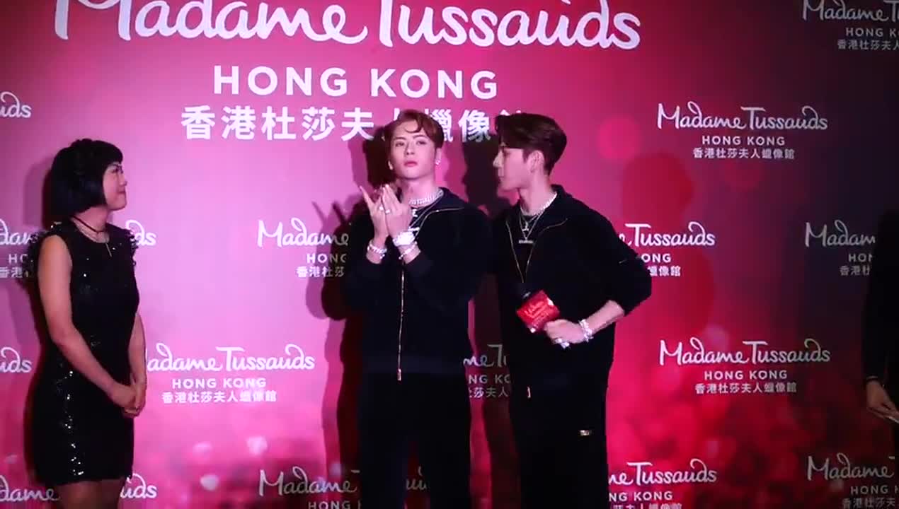 Mrs. Tussauds in Hong Kong, Wang Jiaer: We finally spelled it back.