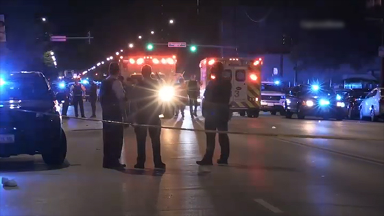 Chicago shooting update news, at least 47 shot incuding 4 killed and 43 wounded.