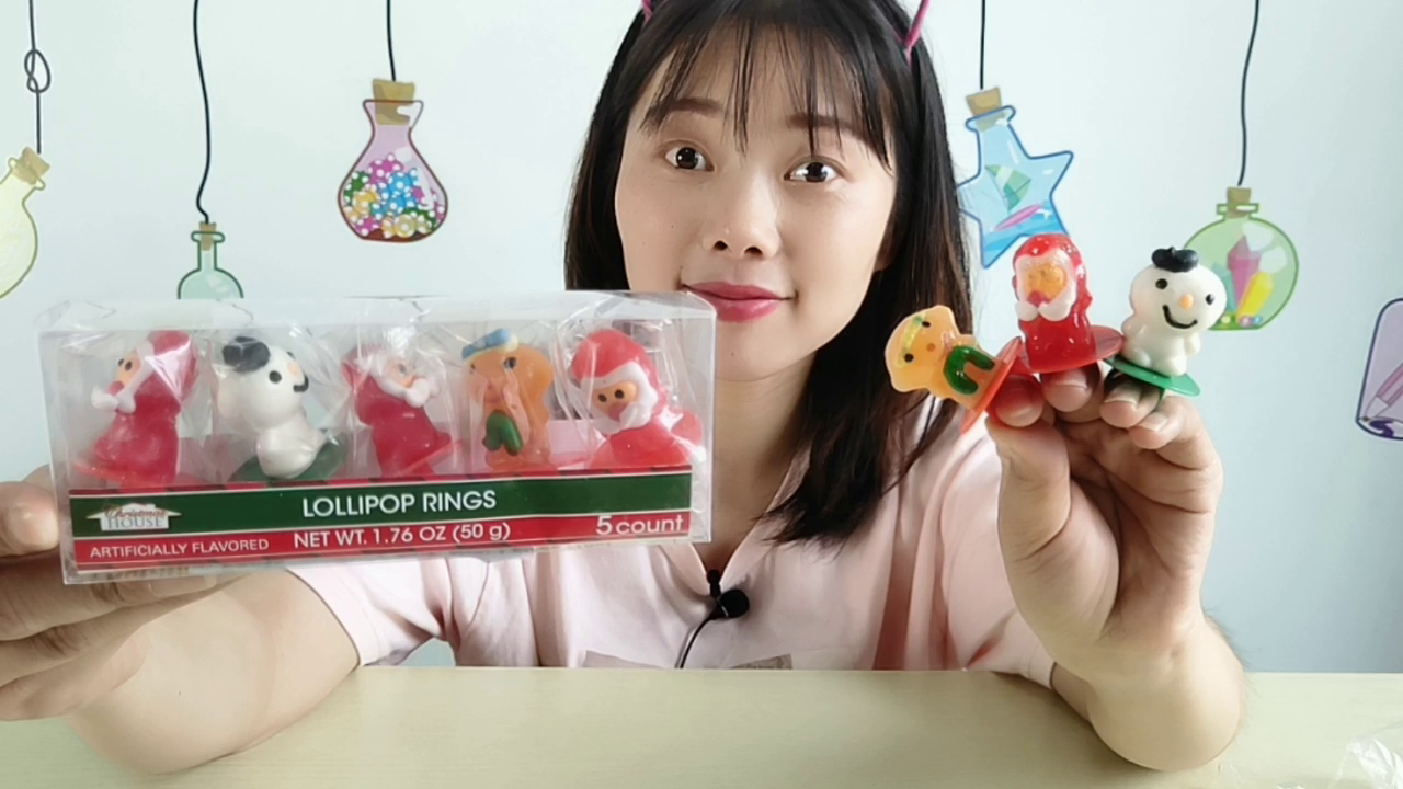 Gourmet Dismantling: My sister eats "Creative Ring Sugar". The Christmas cartoon is really interesting and fragrant with soft fruits.