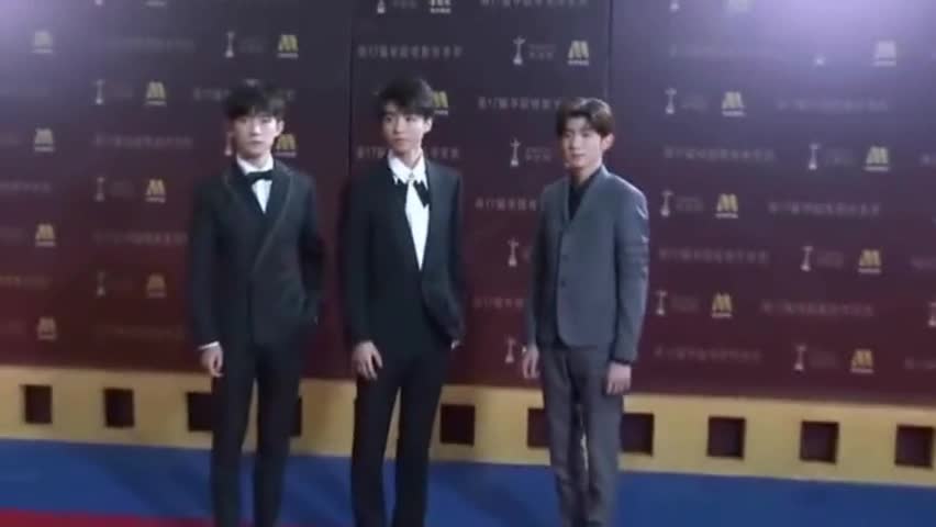 TFBOYS sixth anniversary song singles doubtful exposure, 32,000 fans flocked to the treasure body to alarm traffic police