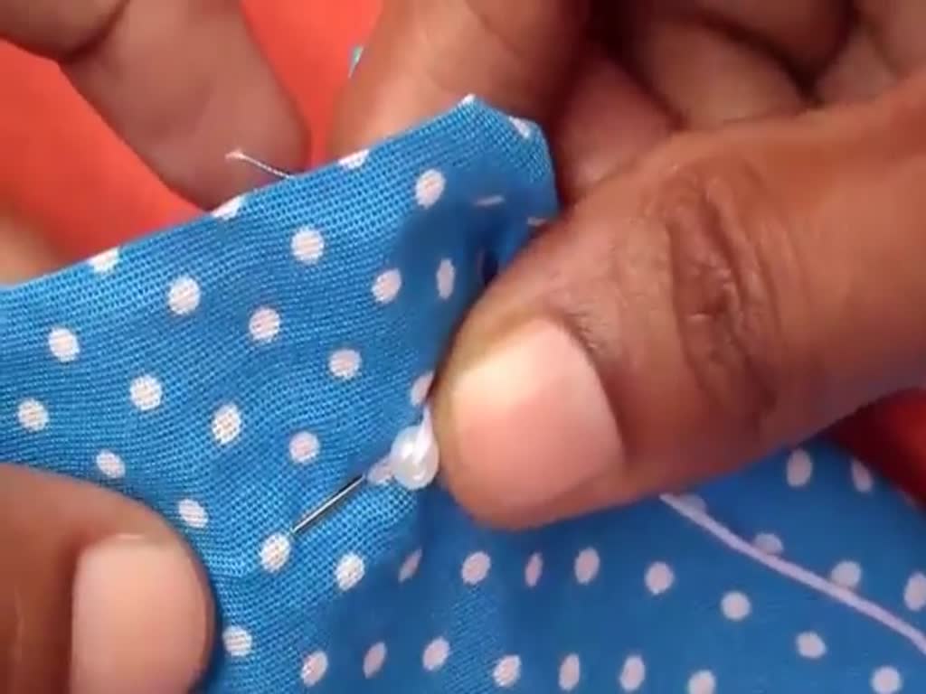 DIY Pearl Fold Embroidery Brings Girl Heart