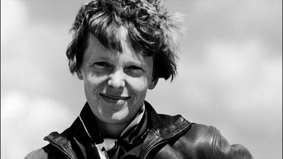 Amelia Earhart wreckage mystery came a startling clue.