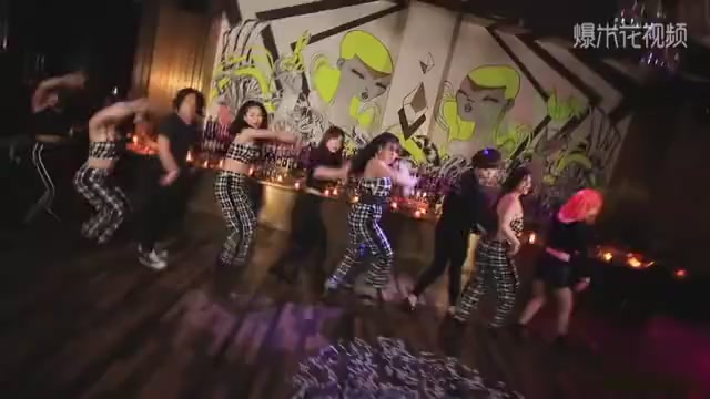 Korean Girl Studio Hot Dance, Very Sexy and Cool Dance Video