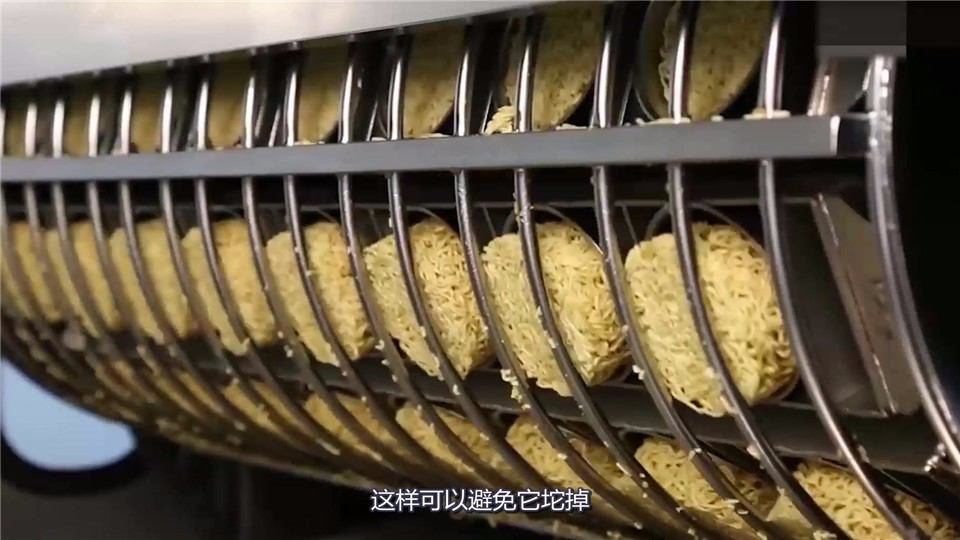 Is instant noodles really not hygienic? After watching the production process, you will understand, open your eyes!