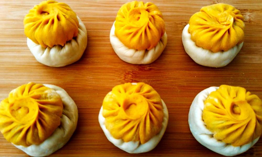 Steamed buns have been made for more than 30 years. It is the first time that double-layer steamed buns have been seen. Six thin stuffed buns are not really fragrant enough.