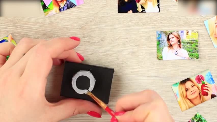 Matchbox made mini-camera, really "take" pictures from inside