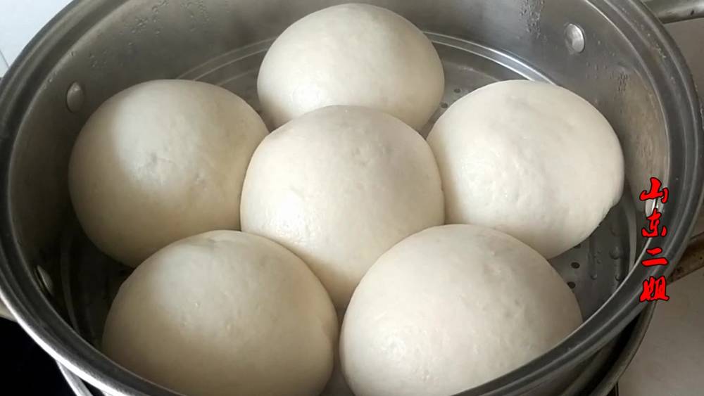 Steamed bread secret new practice, do not need milk, do not need water, use it and noodles to nourish the stomach and save money, fragrance