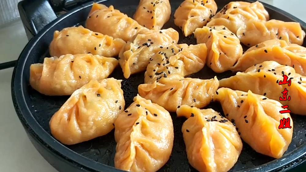If you like dumplings, you must collect them. Learn how to make them crisp and vigorous. One plate is not enough to eat.