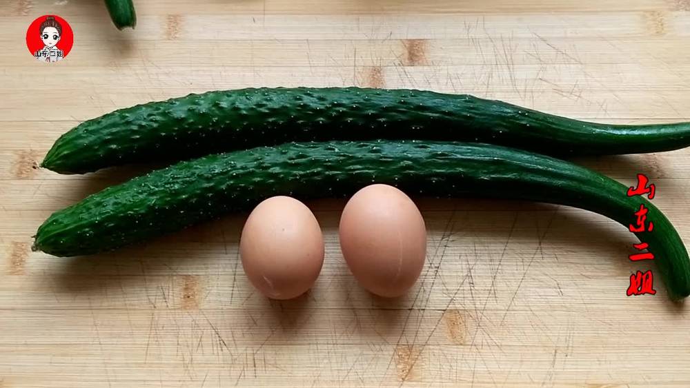 Cucumber and eggs are always eaten. My family eats them six times a week. Every time the child eats them up, they are fragrant.