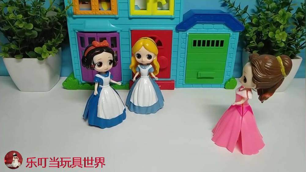 Snow White and Cinderella didn't have new skirts and Bell laughed at them!
