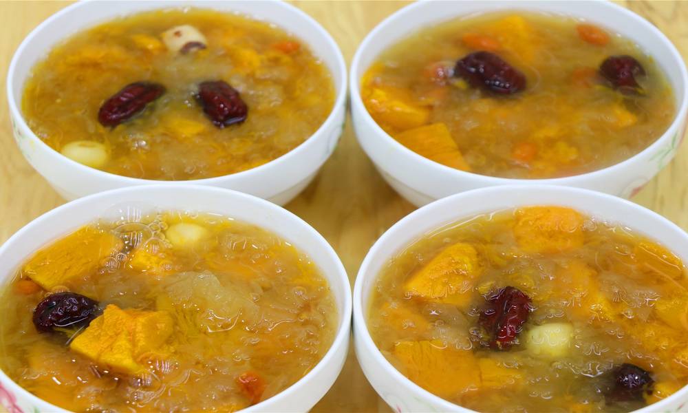 In spring, when the weather is dry, make more soup for your family, nourish your blood and keep your face from getting fat. It's simple and tasty.