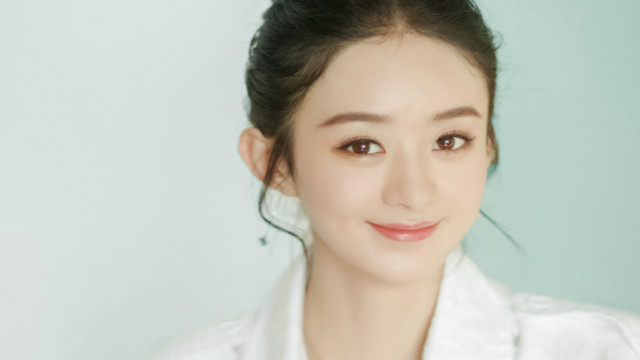 Before Zhao Liying officially made her comeback, two bad news came to her fans to discount her impression.