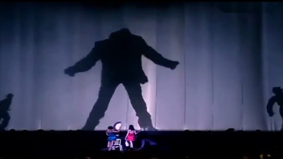 1997 Michael Jackson World Tour, Munich Station, Classic Space Walk Dance